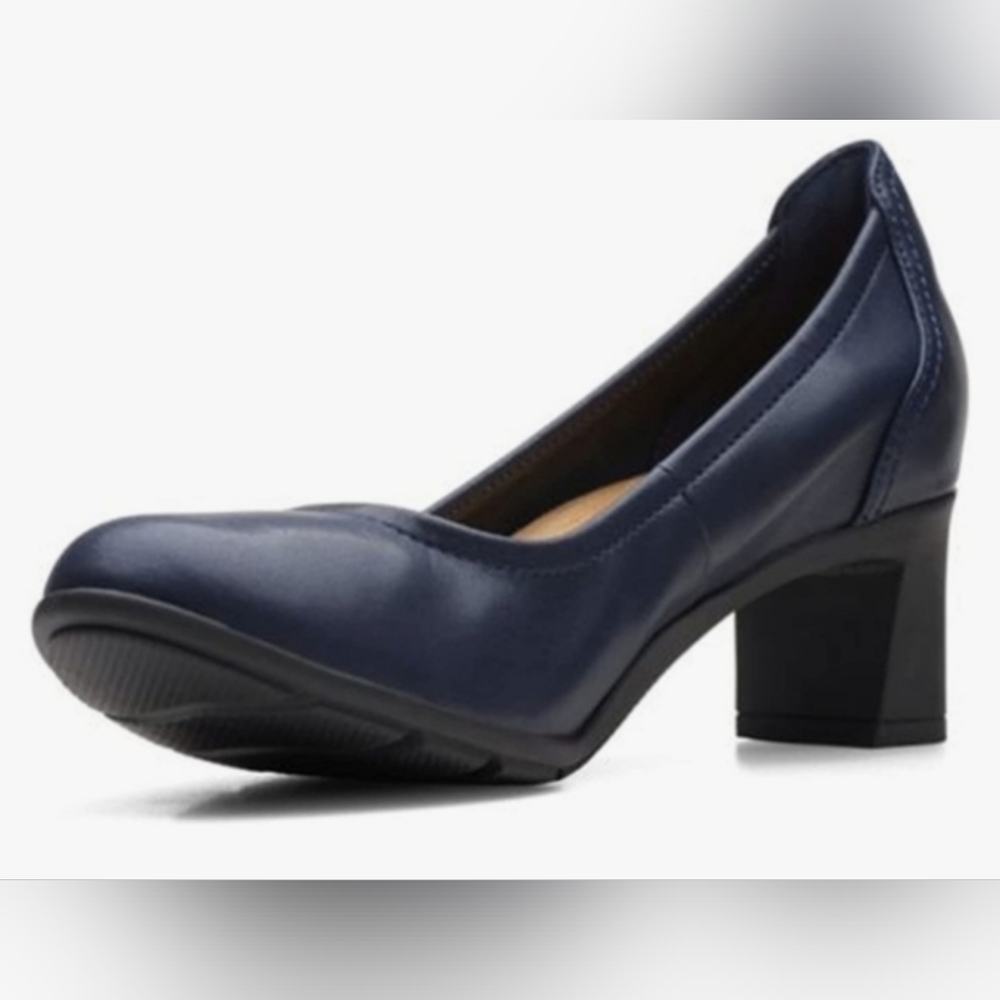 Nwot Clarks Collection Leather Flexible Pumps Neiley Pearl 7.5M Navy A272